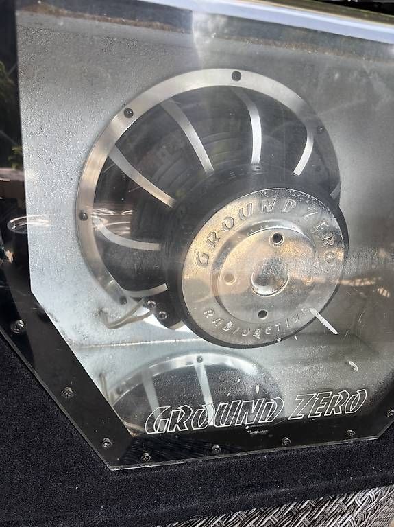 Lautsprecher: Ground Zero Subwoofer – Gebraucht aus Schaffhausen von hallovater 3