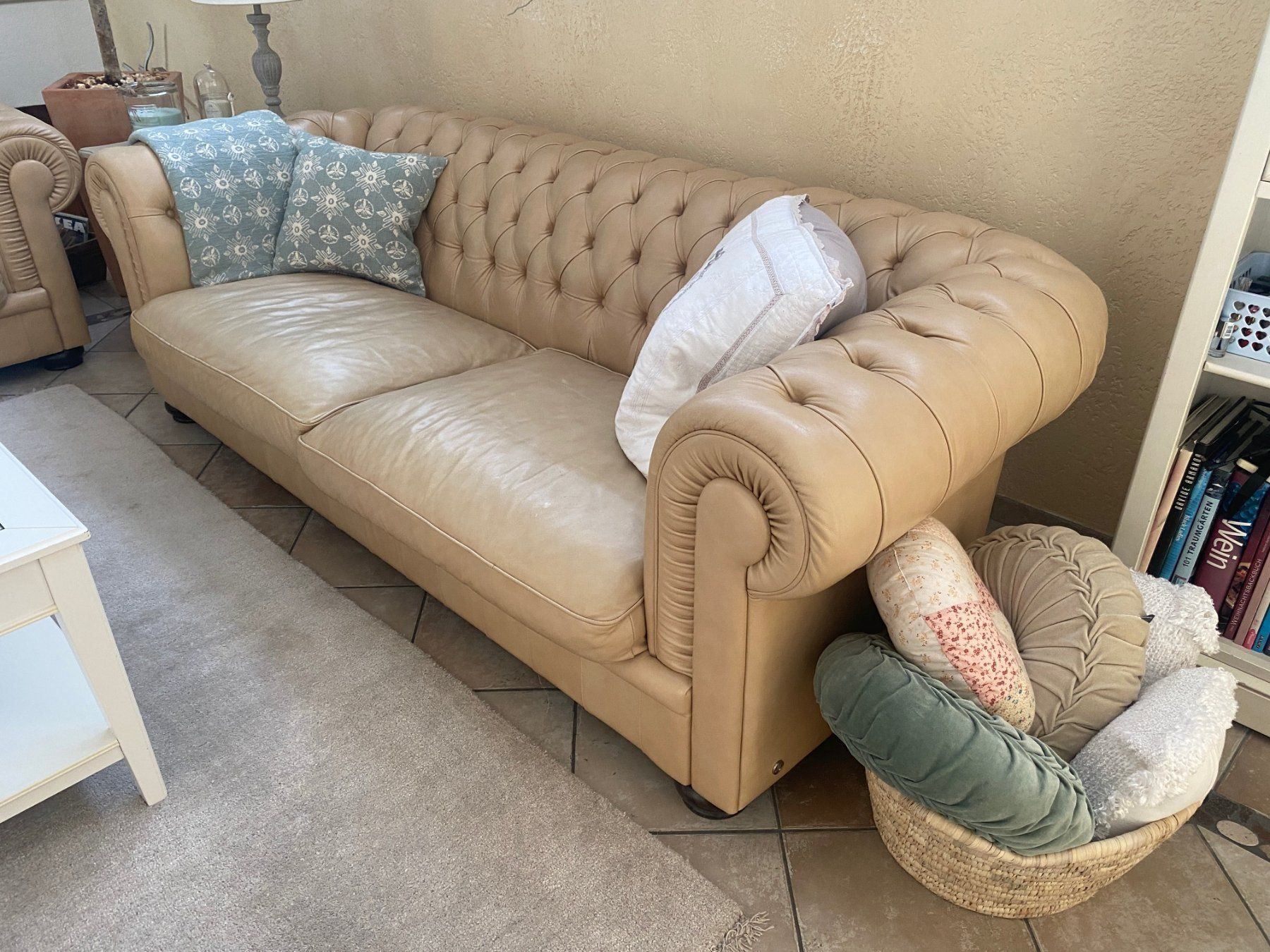 Divani: Chesterfield Sofa – Usato da Oberentfelden venduto da Gdsign 1
