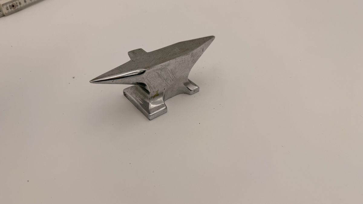 Attrezzi da lavoro: Amboss klein Metall poliert 420g  – Usato da Rotkreuz venduto da perlengott 3