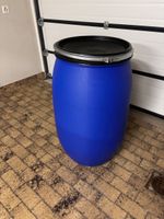 Kunststoff Fass blau mit Deckel neuwertiger Zustand