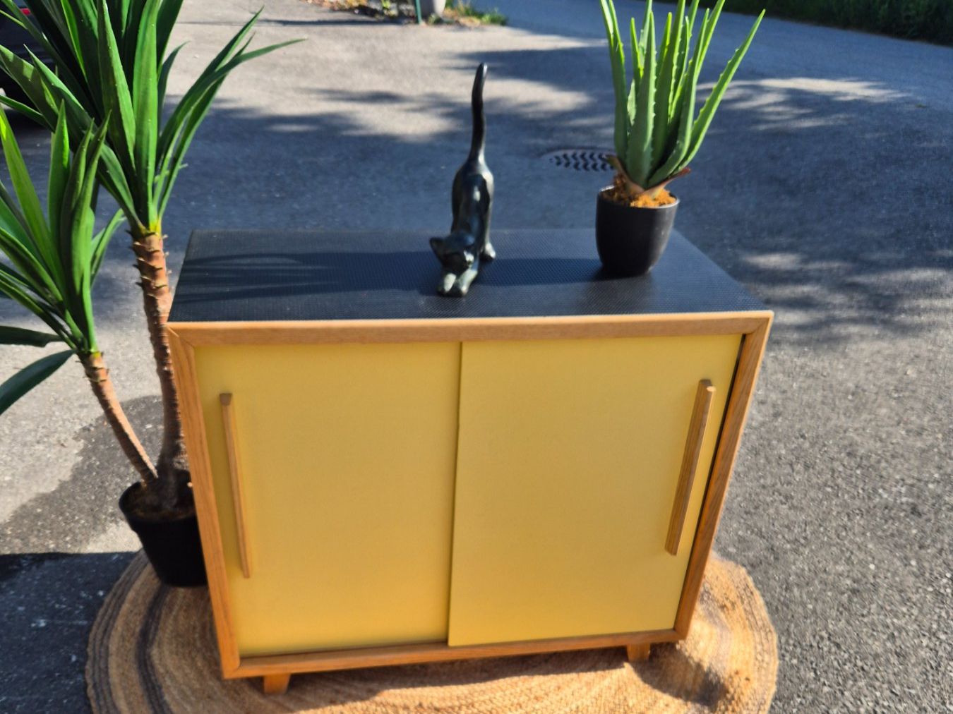 Credenze: Meuble buffet vintage années 1960 – Usato da Fully venduto da tameab 1
