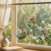 3 Glasbilder im Herzrahmen mit Kette