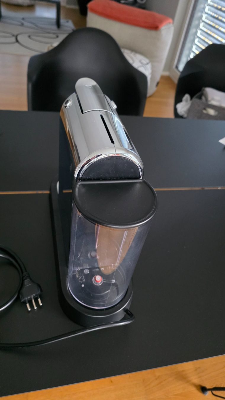 De'Longhi Macchine per caffè & Macchine per espresso: Nespresso Citiz Platinium Kapselsystem Top! – Nuovo (secondo la descrizione) da Näfels venduto da jayjay1968 7