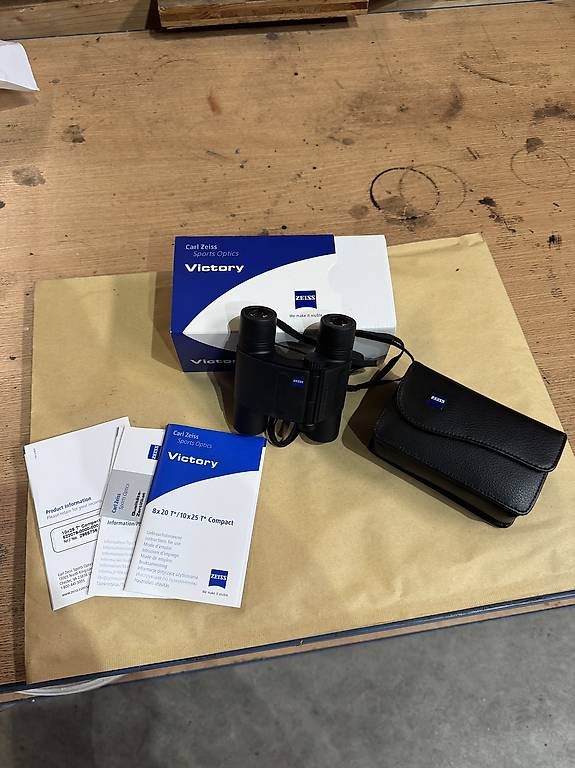 Zeiss Feldstecher: Fernglas Feldstecher – Gebraucht aus Zezikon von fridalift