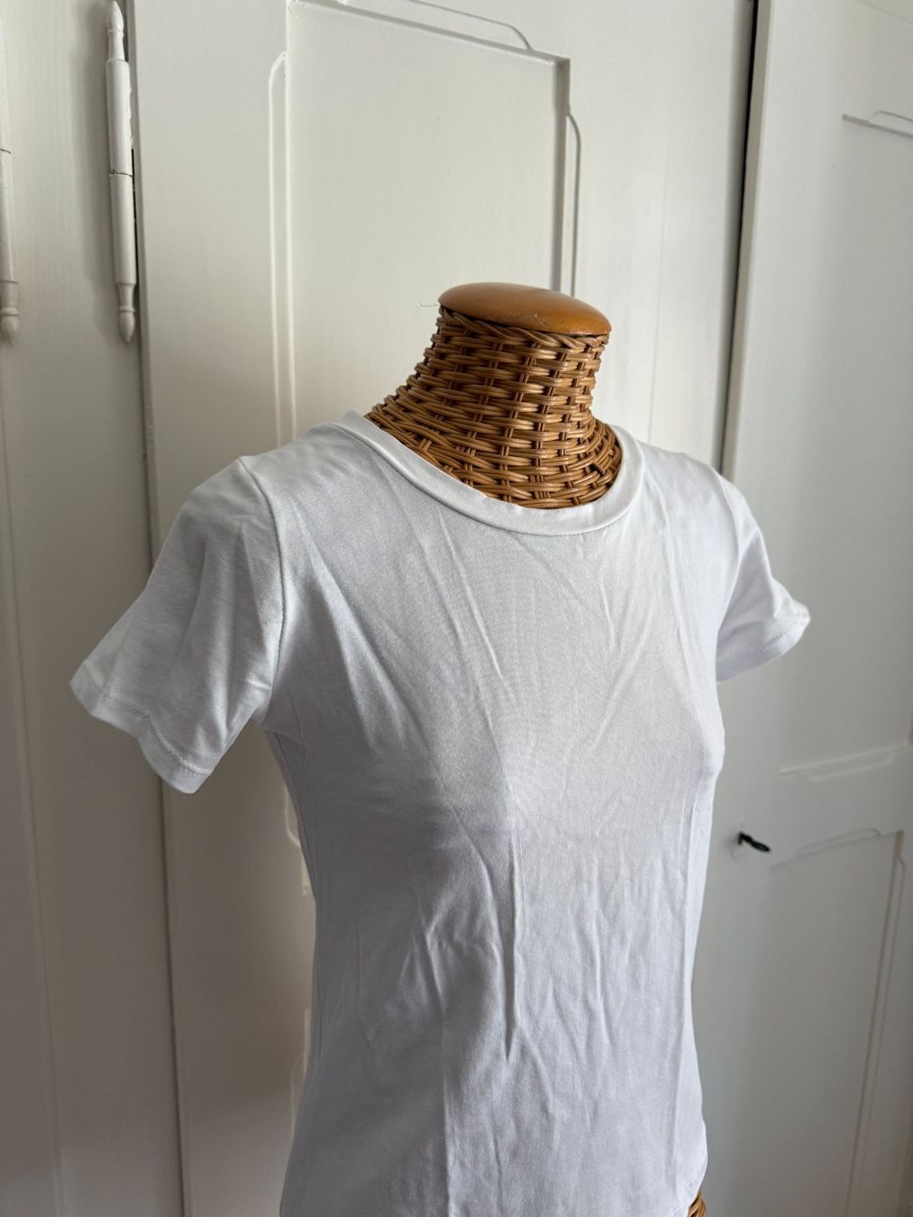 T-shirts: T-Shirt weiss S – D'occasion à Zürich par Diazaio 1