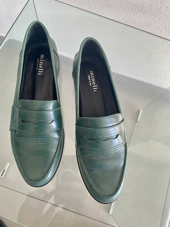 Scarpe da donna: Mocassin verts cuir Minelli 37 – Usato da Noville venduto da jga_9lk5