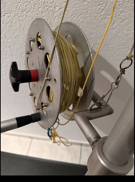 Canne da pesca: Seehundstange Stucki  – Usato da Gunten venduto da aallreuse74 2