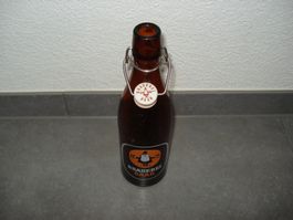 Bierflasche mit Bügelverschluss der Brauerei Baar