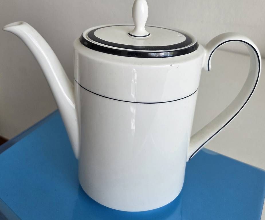 Teiere: Edle Coalport - Kaffeekanne – Usato da Thalwil venduto da and_fdf5