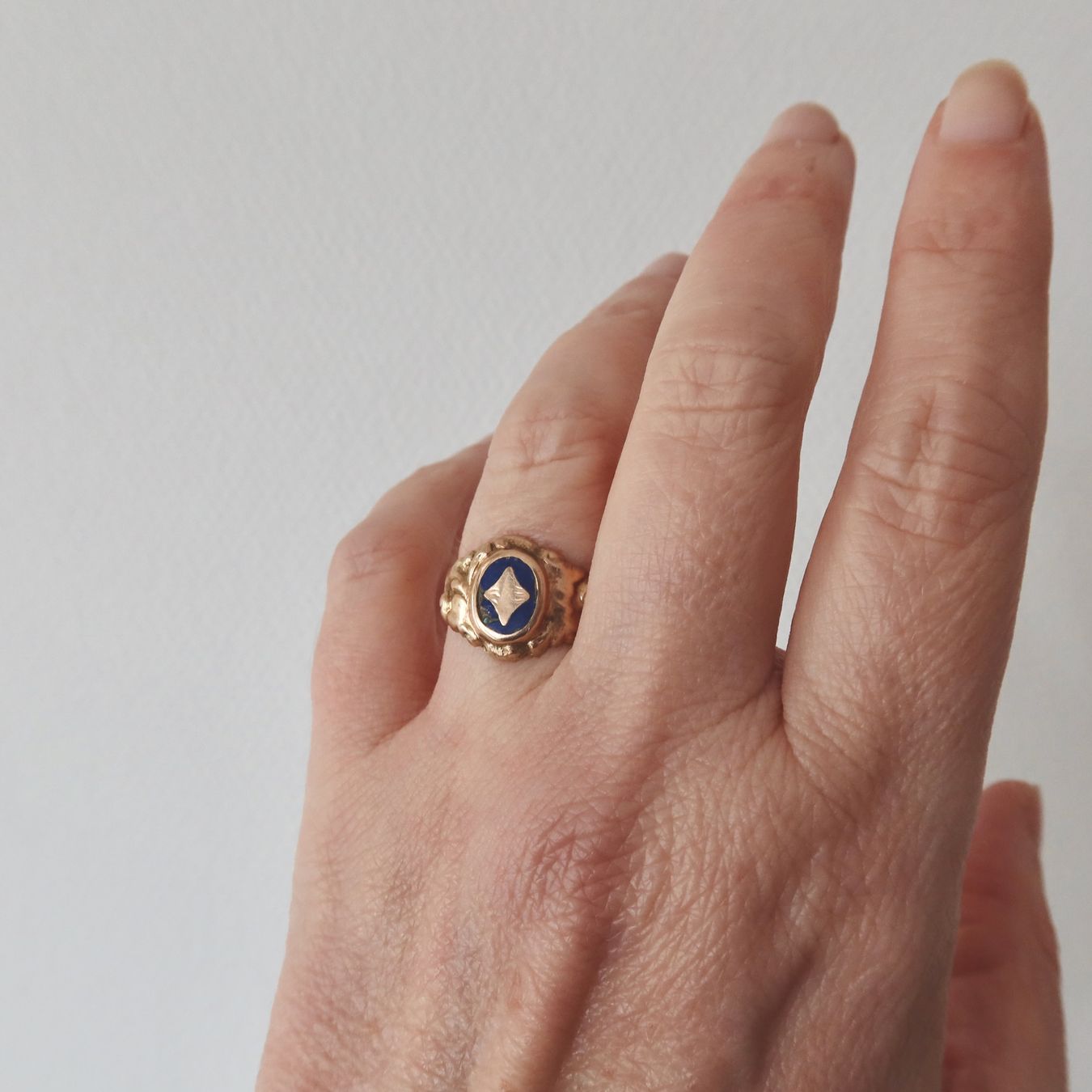 Anelli: Antiker Ring aus 9 Karat Gold – Usato da Meilen venduto da RosieZurich 4