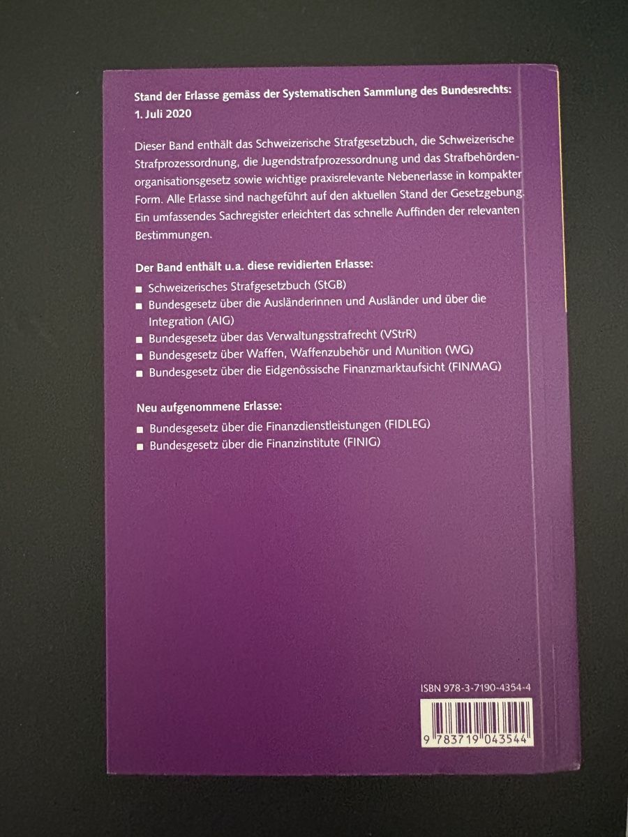 Bücher: StGB StPO – Gebraucht aus Bern von anni2213 1