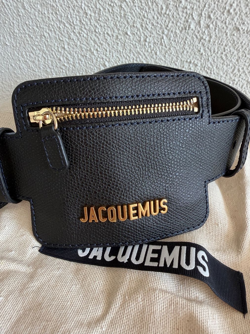 Jacquemus Cinture: Jacquemus Damen Teilengürtel Schwarz 75cm – Usato da Wädenswil venduto da Alice_style 2