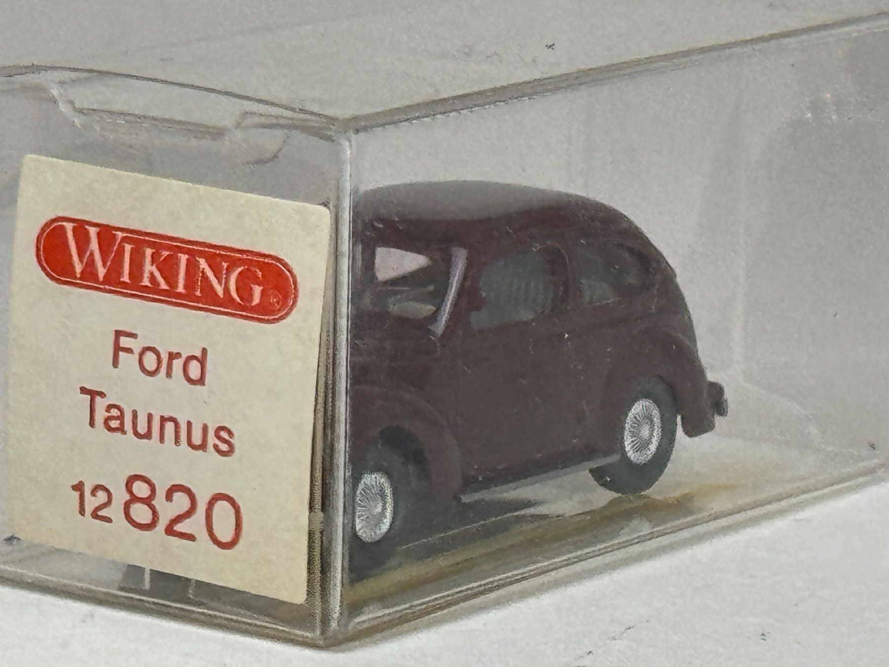 Wiking Voitures modèles: Wiking Ford Taunus rotbraun – D'occasion à Elm par Wikmtz