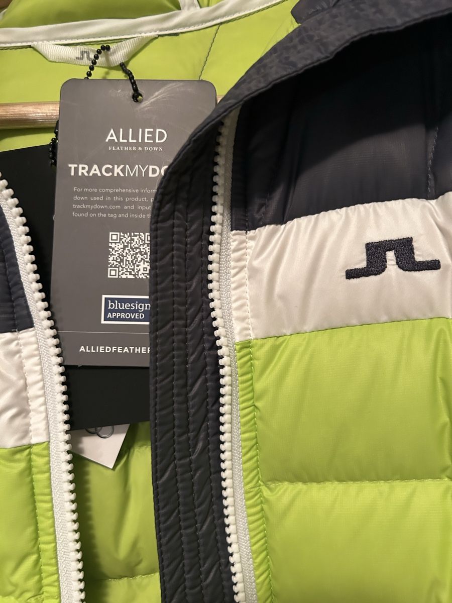 Lindeberg Giacche: Lindeberg Jacke  – Nuovo (secondo la descrizione) da Zürich venduto da whitelily 2