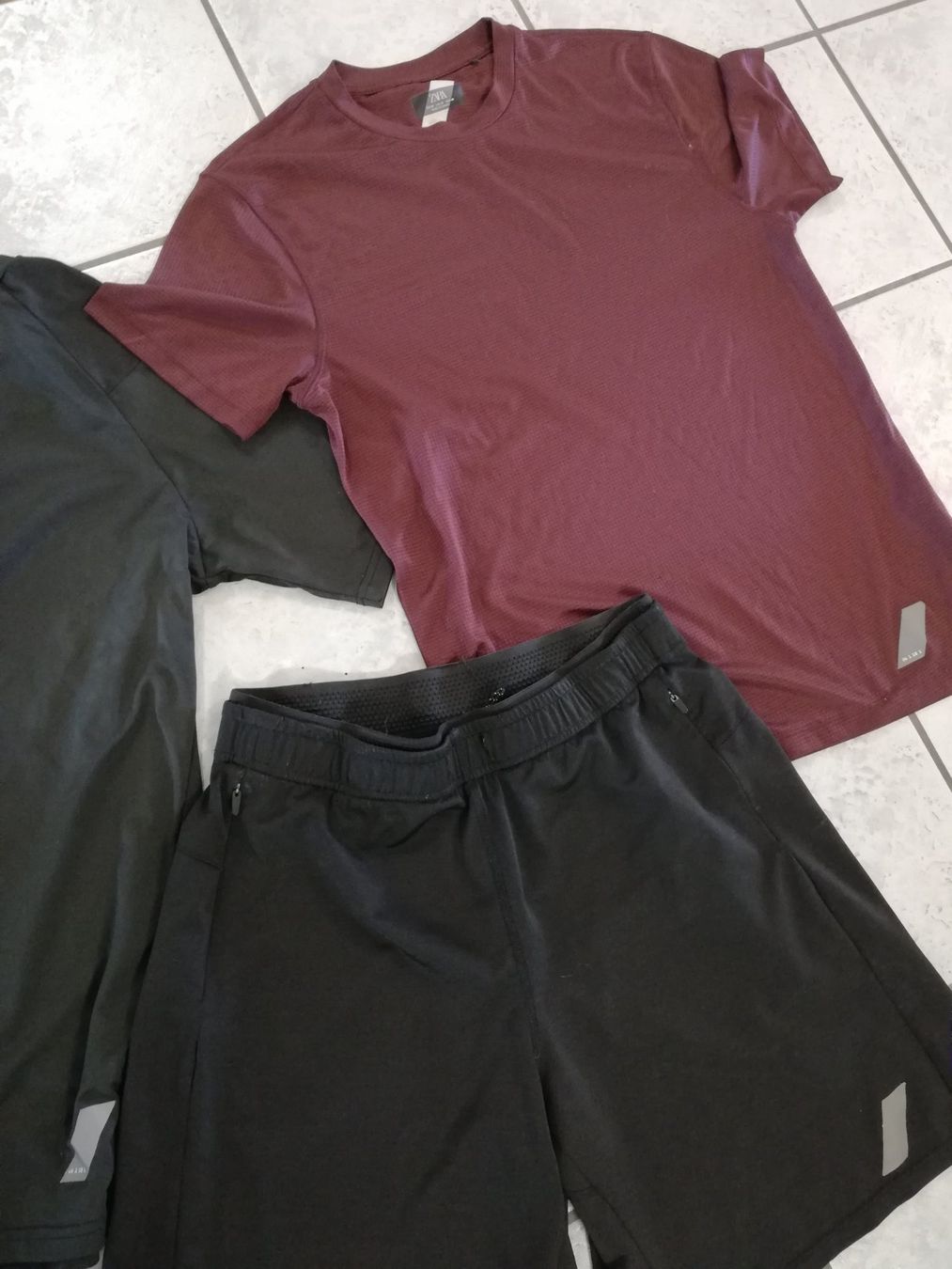 Kleiderpakete: Sportbekleidung – Gebraucht aus Untersiggenthal von Marlen59 2