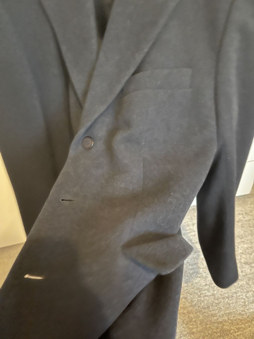 Completi: Schwarzer Herren Sakko von Classic Man Gr. 50 – Usato da Ittigen venduto da Luky37 1