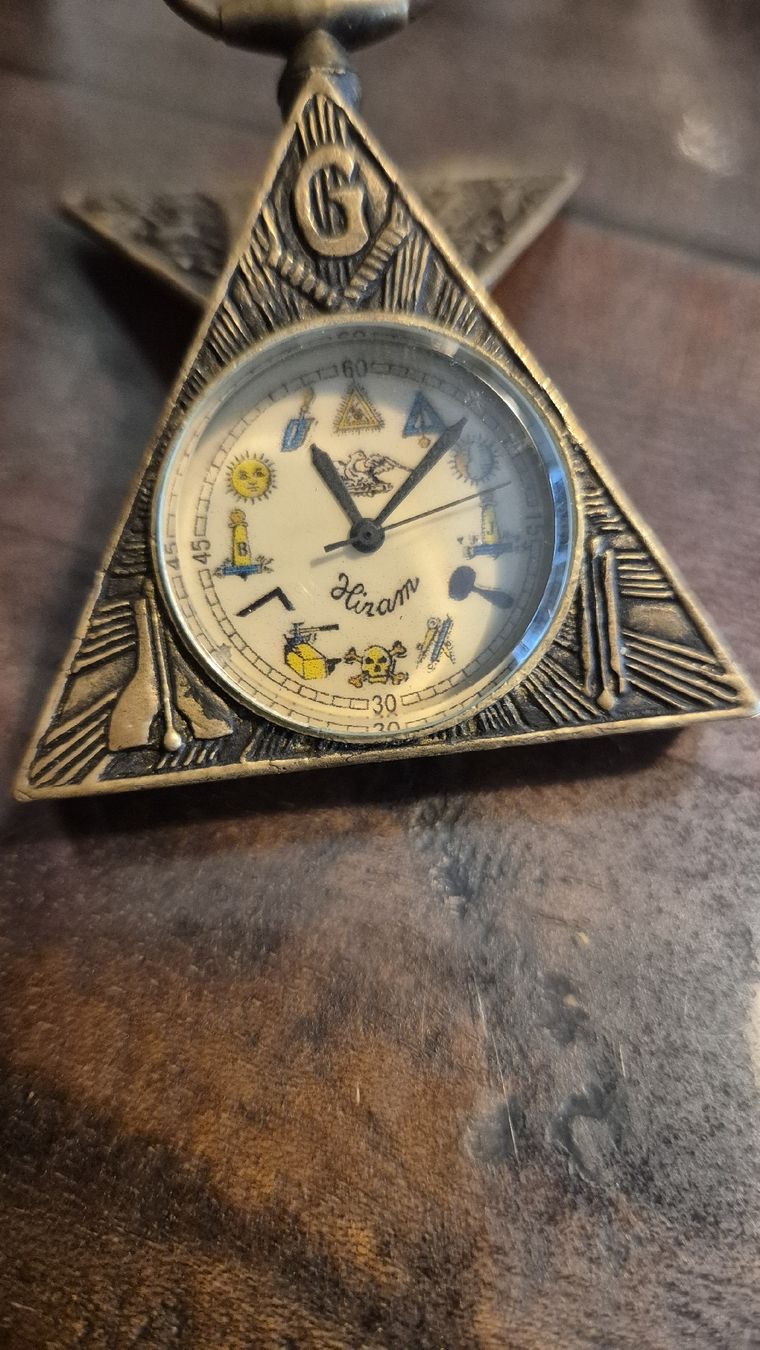 Orologi: Antik Masonic Hiram Triangle Uhr – Usato da Rämismühle venduto da beni0010 1