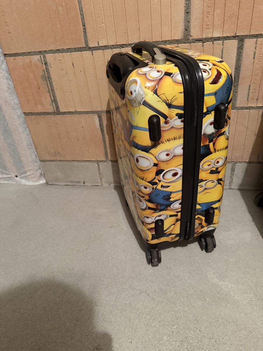 Altro in Aeronautica: Koffer Minions Design Grösse M gebraucht – Usato da Wallisellen venduto da Nagijan 1