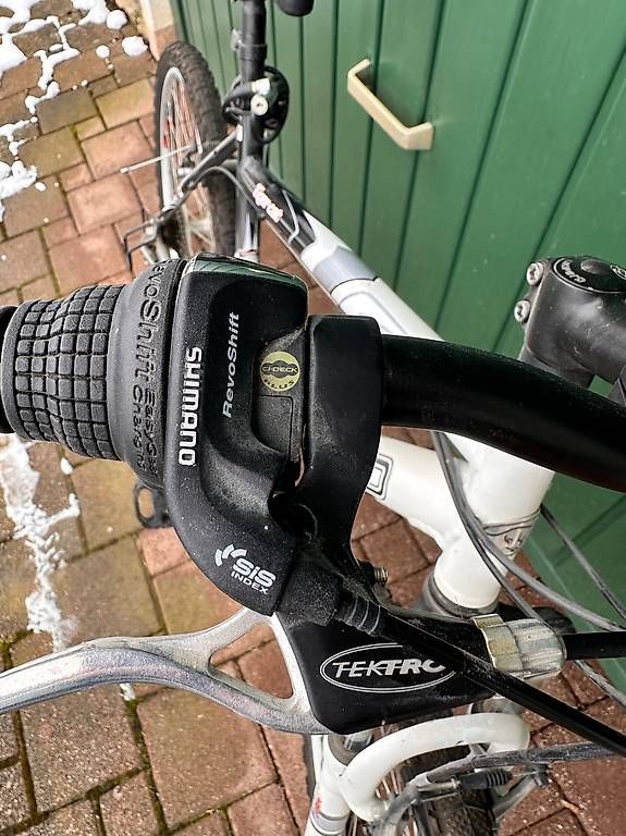 Leopard Biciclette: Mountain Bike 26 Zoll Leopard – Usato da Wenslingen venduto da mimmi03 3