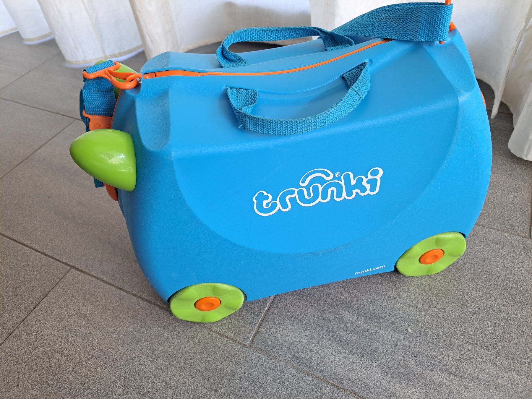 Trunki Reisekoffer: Trunki Kinderkoffer – Gebraucht aus Bünzen von nagyagi111mail