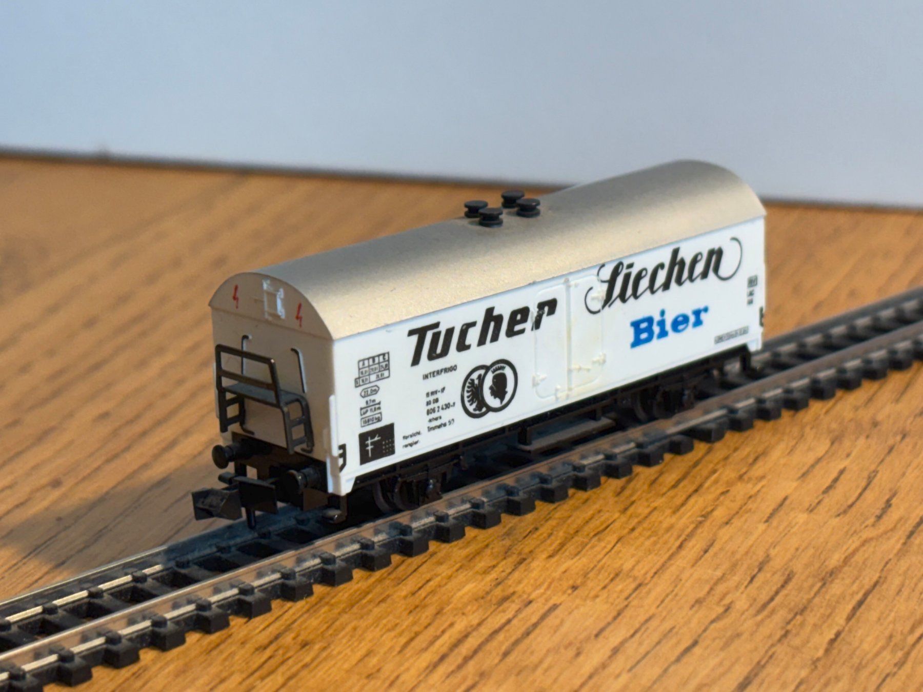 Modellini di ferrovie: e1644: Bierwagen (Spur N) – Usato da Birsfelden venduto da Birs_25 2