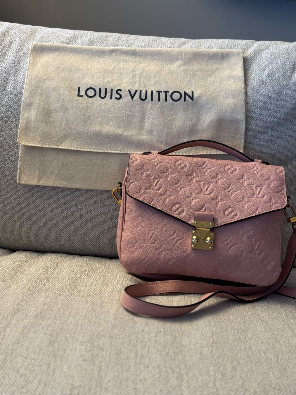 Louis Vuitton Borse da donna: Louis Vuitton Metis Tasche – Usato da Männedorf venduto da Vechat 1