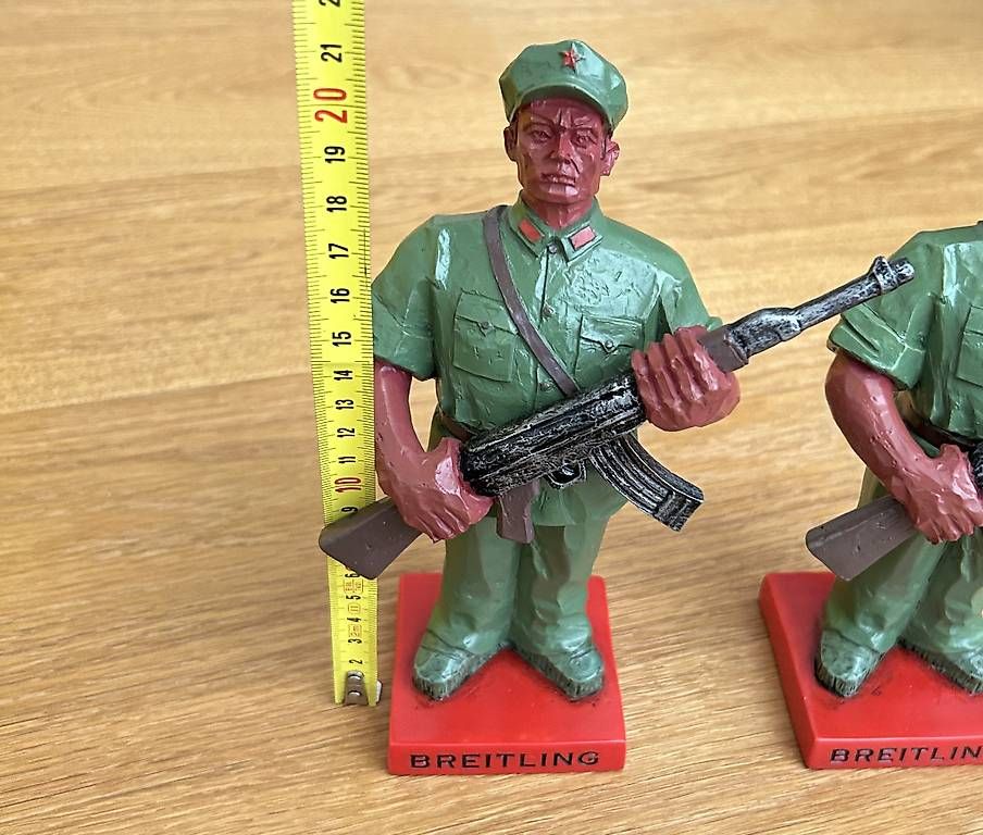 Statuette: Original Breitling China Soldaten – Usato da Freienbach venduto da Tamahagane 2