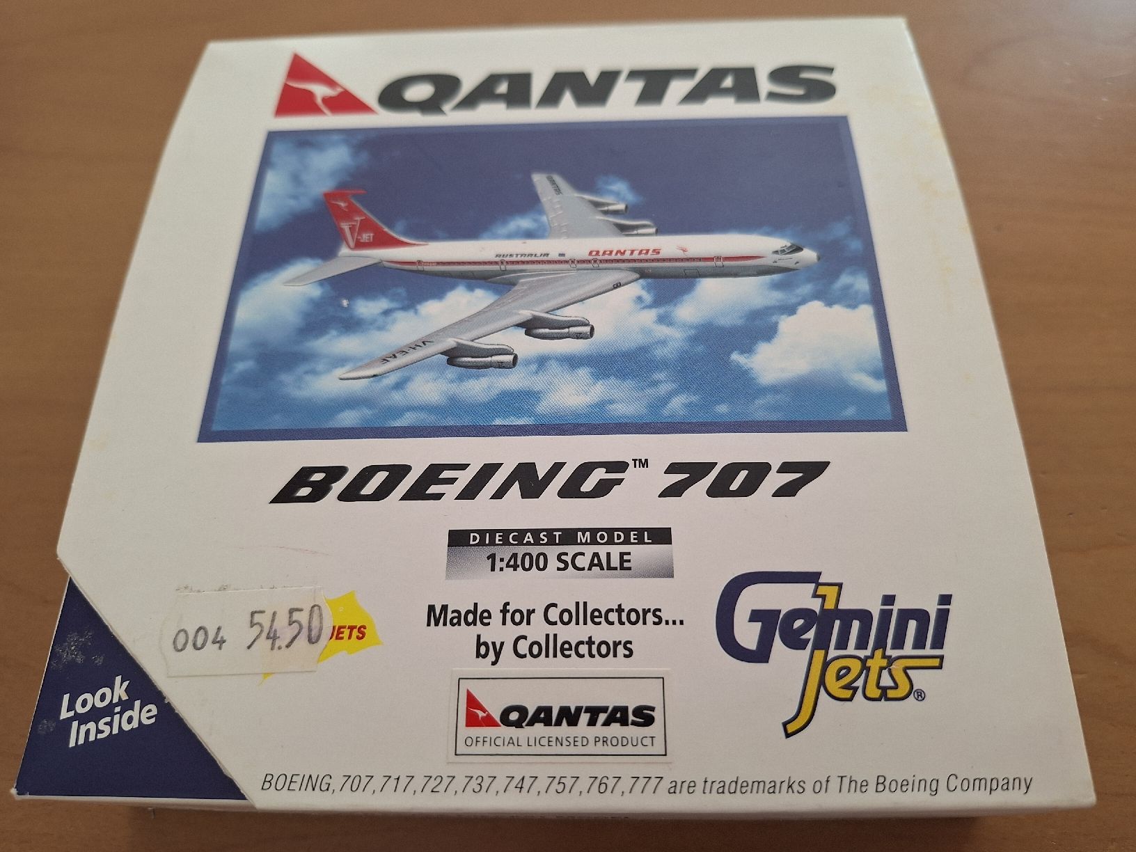 Boeing Kit di modellismo & Modellini statici: Qantas Boeing 707  1:400 VH-EAF – Usato da Sargans venduto da nicsam1815
