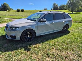 Skoda Octavia RS