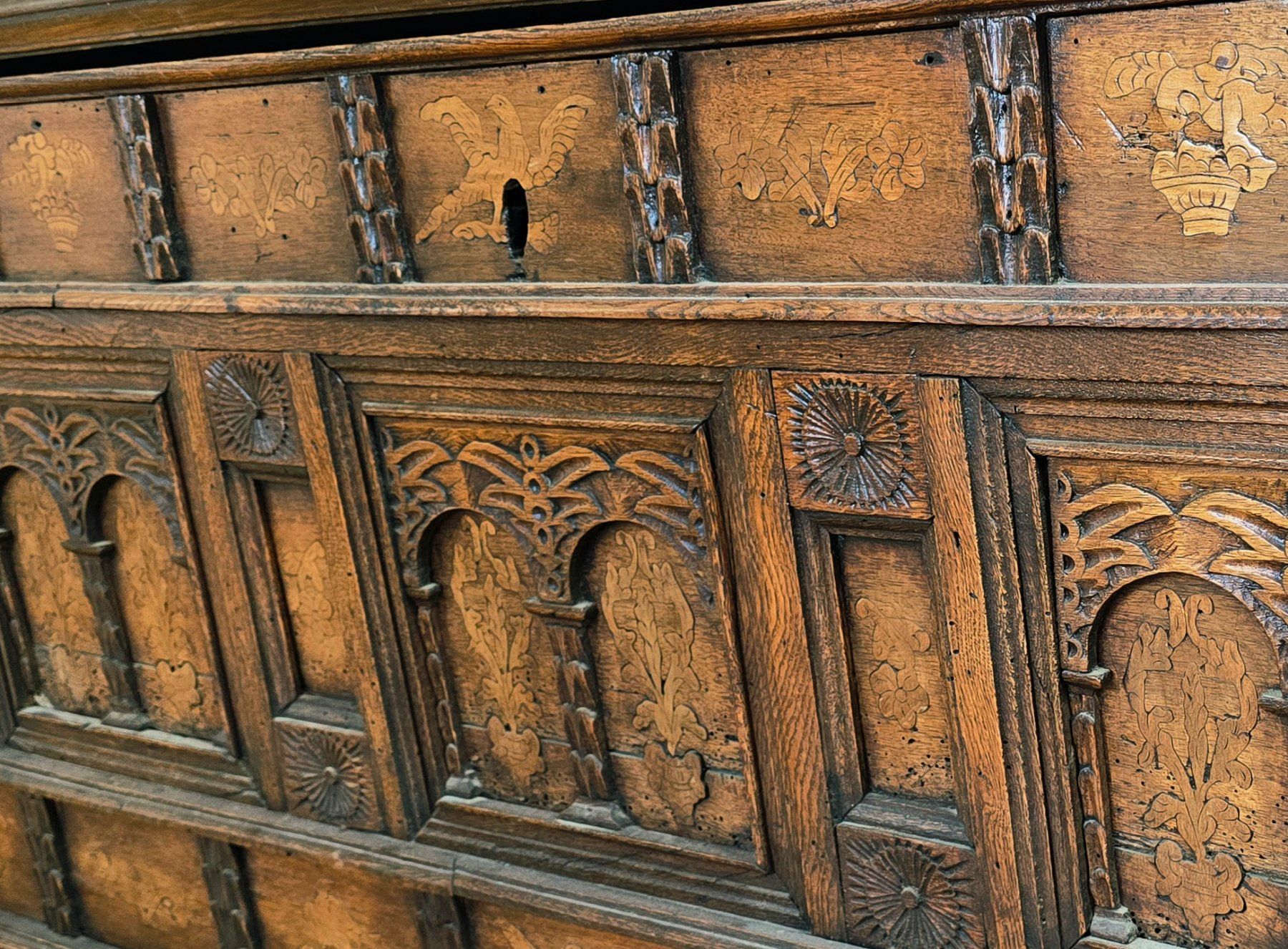 Cassapanche: Renaissance-Truhe antik – Usato da Regensdorf venduto da elj_675x 4