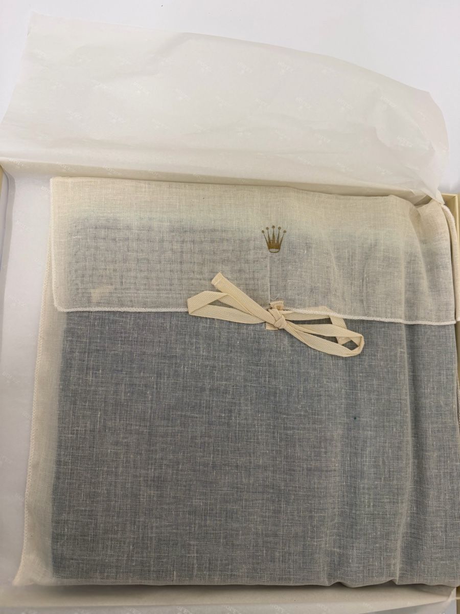 Rolex Foulards & écharpes: Rolex Seidenschal mit Originalbox – Neuf avec emballage d'origine à Zürich par SnottiestHawk88 3