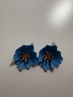 Blaue Blumenohrringe, 3D Blumen, Sommer-Chic