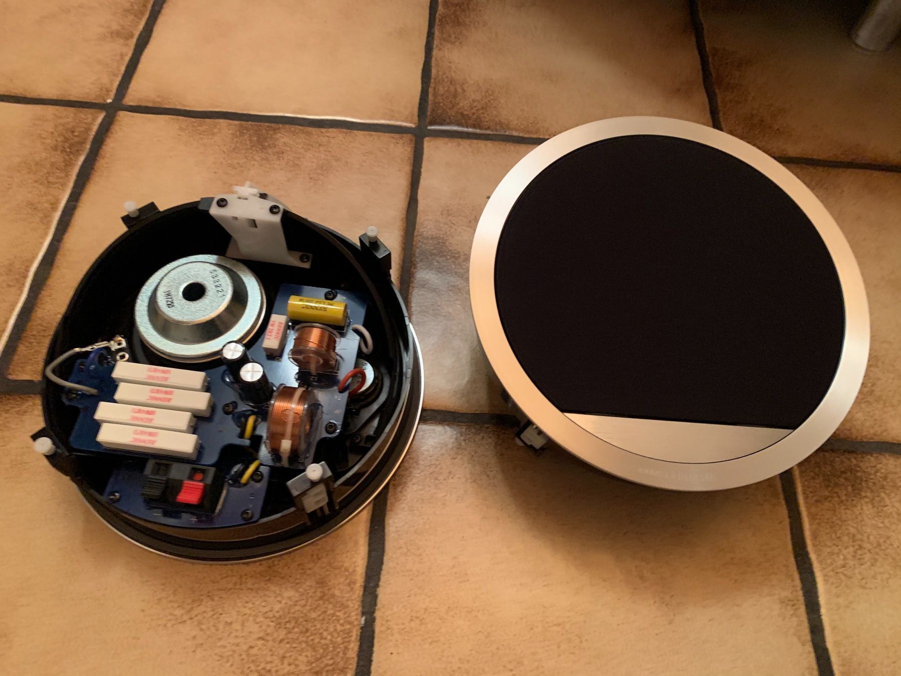 Bang & Olufsen Casse acustiche: Einbaulautsprecher BeoVox 2-2 schwarz – Nuovo (secondo la descrizione) da Trimbach venduto da SABO-61 3