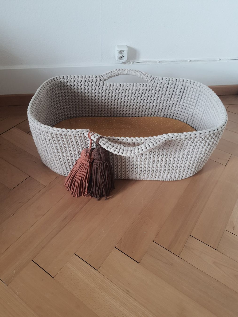 Wiegen & Stubenwagen: Babywiege mit Moseskorb (like Moses) – Gebraucht aus Zürich von ninaschmo 2