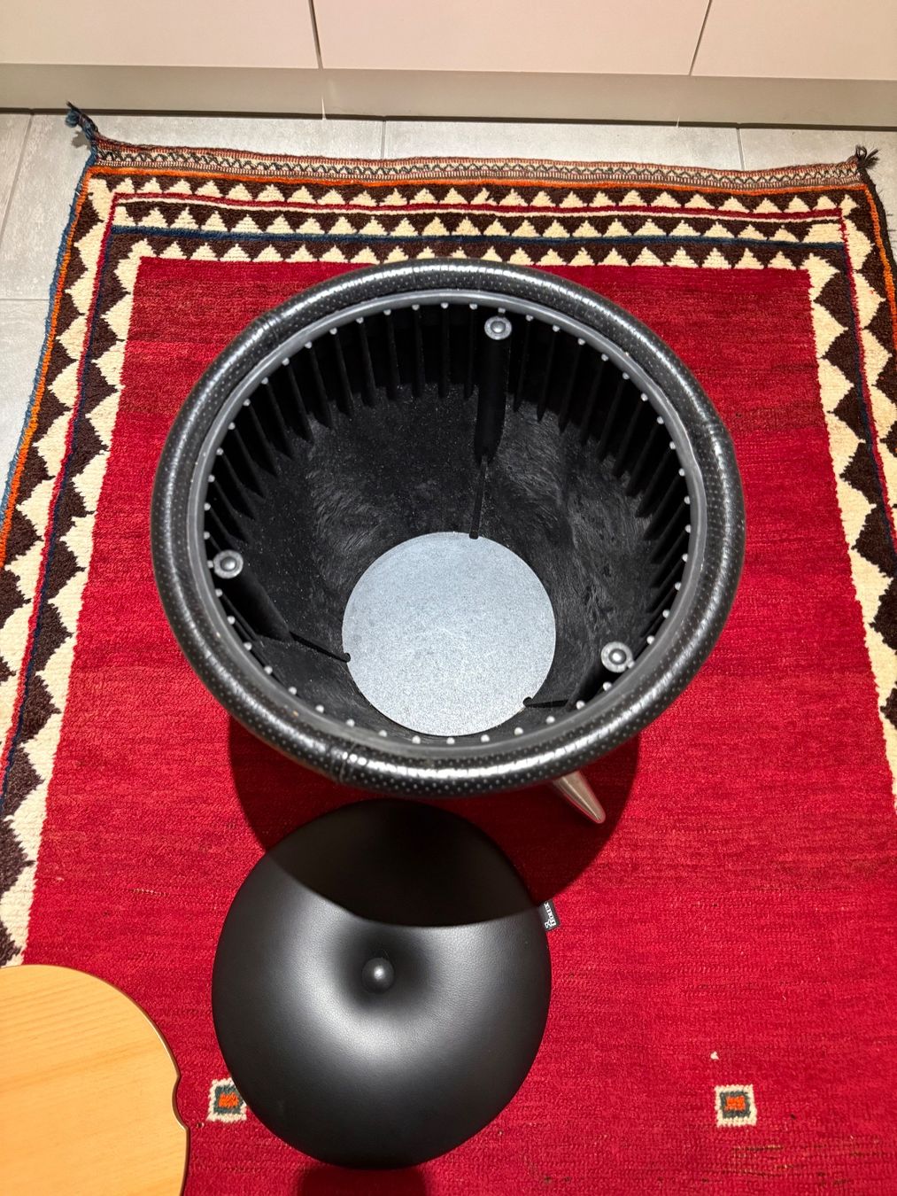 Leolux Hocker: Designer Hocker LEOLUX Bongo mit Stauraum – Gebraucht aus Spreitenbach von Jesset 3
