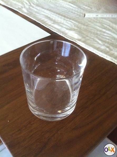 Verres: 4 Grands verres – D'occasion à Genève par e96_9f2n