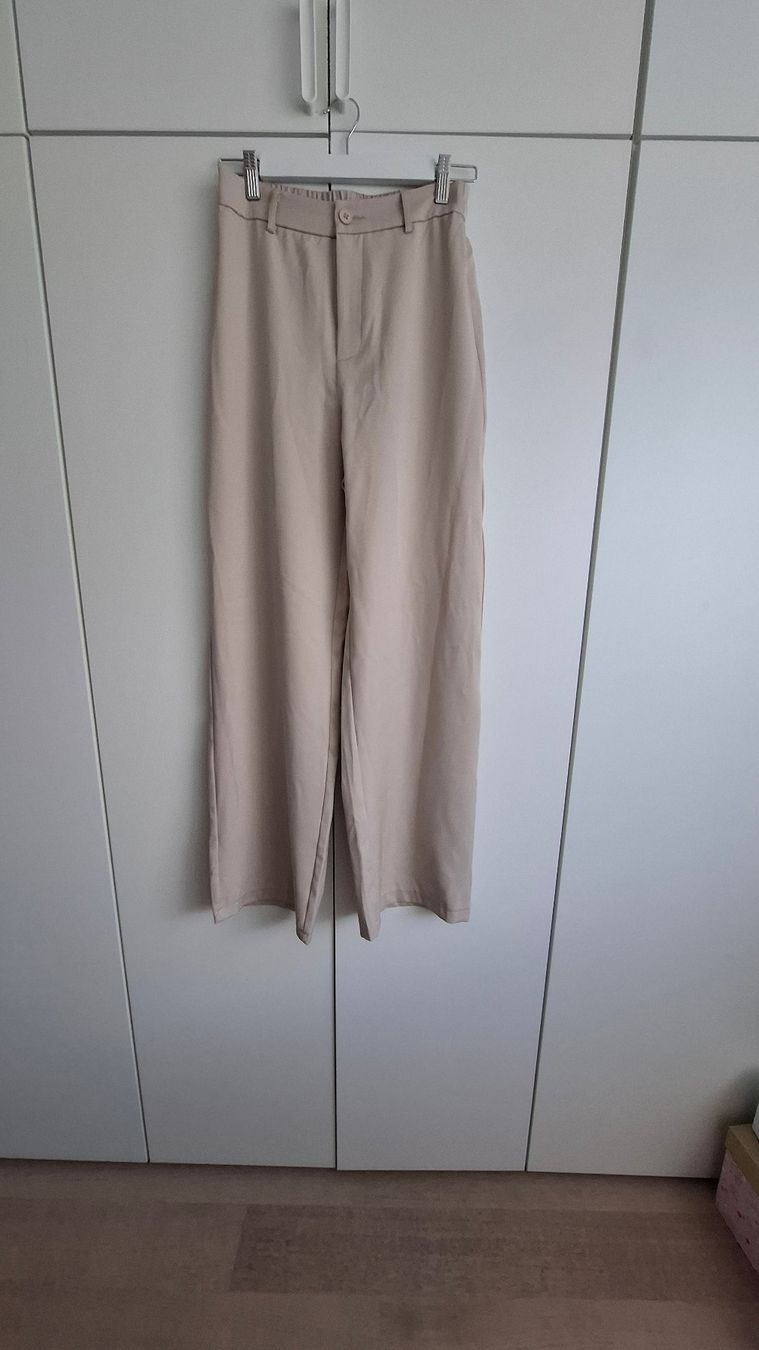 Hosen: Stoffhose - Grösse S – Neu (gemäss Beschreibung) aus Rickenbach b. Wil von Beautiful.Things
