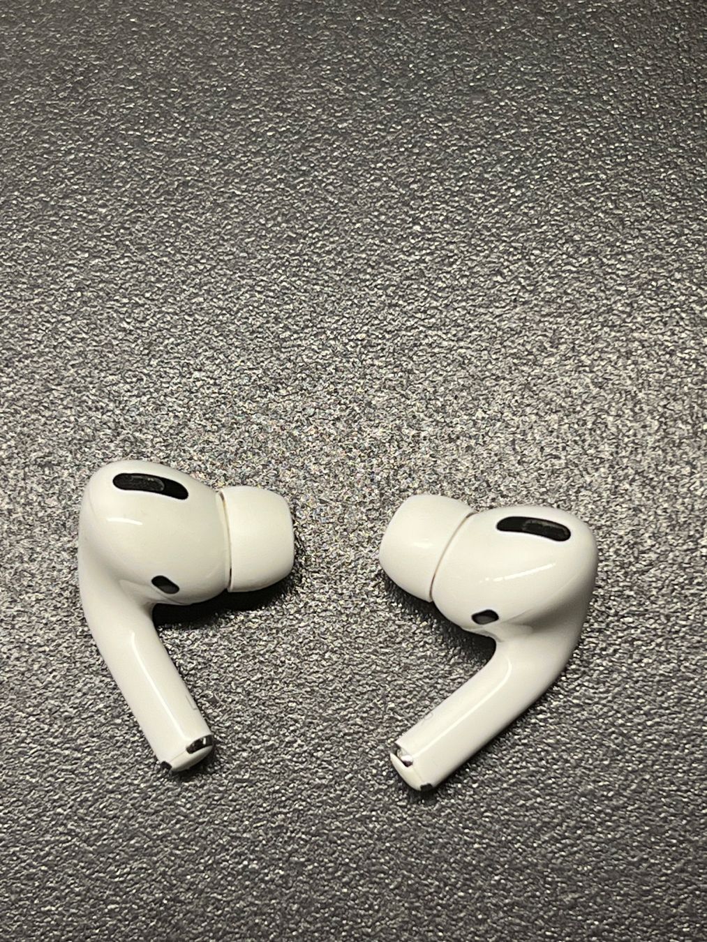 Apple Kopfhörer: AirPods Pro 1. Gen – Gebraucht aus Bern von pestopasta_079 3