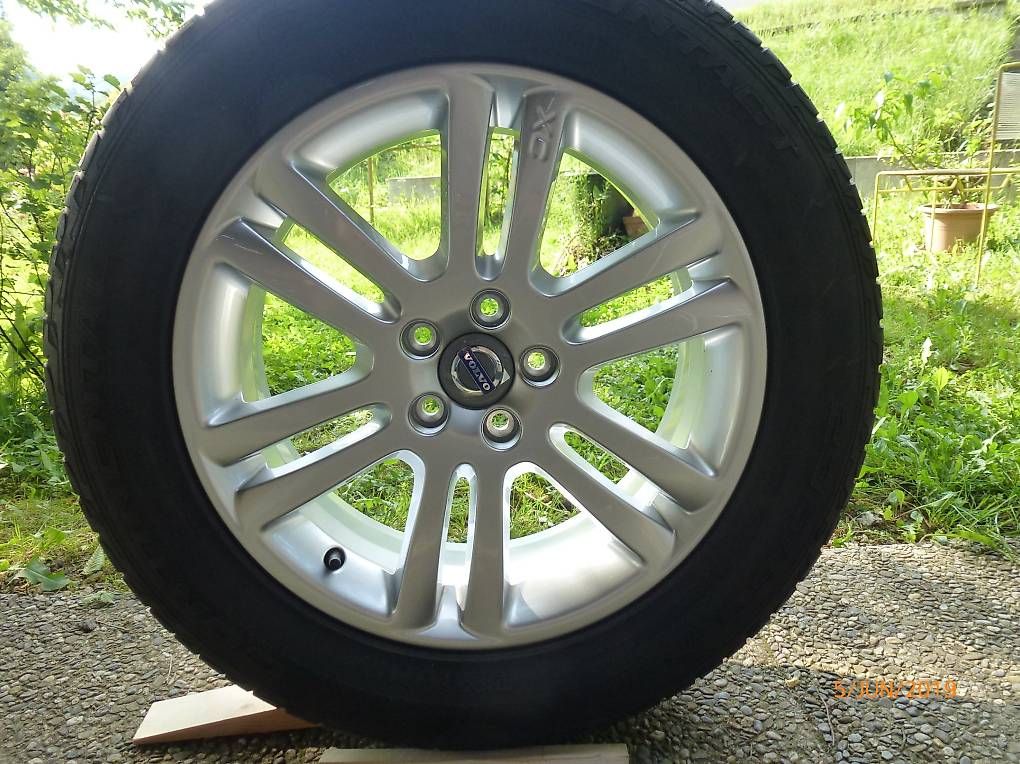 Pneumatici & Ruote complete: Volvo XC Räder 18" – Usato da Lostorf venduto da IbnSahel 1