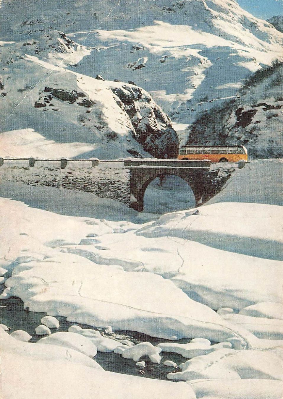 Cartoline postali: Postauto Julier Alpenpost Muba 1981 – Usato da Biasca venduto da Blenio71