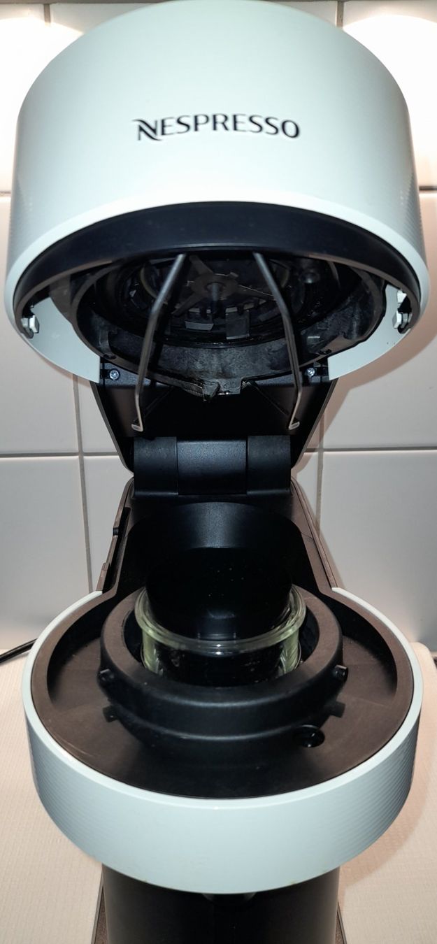 Nespresso Machines à café & Machines à expresso: Nespresso Vertuo Next – Neuf (Voir description) à Zürich par Zurich 5