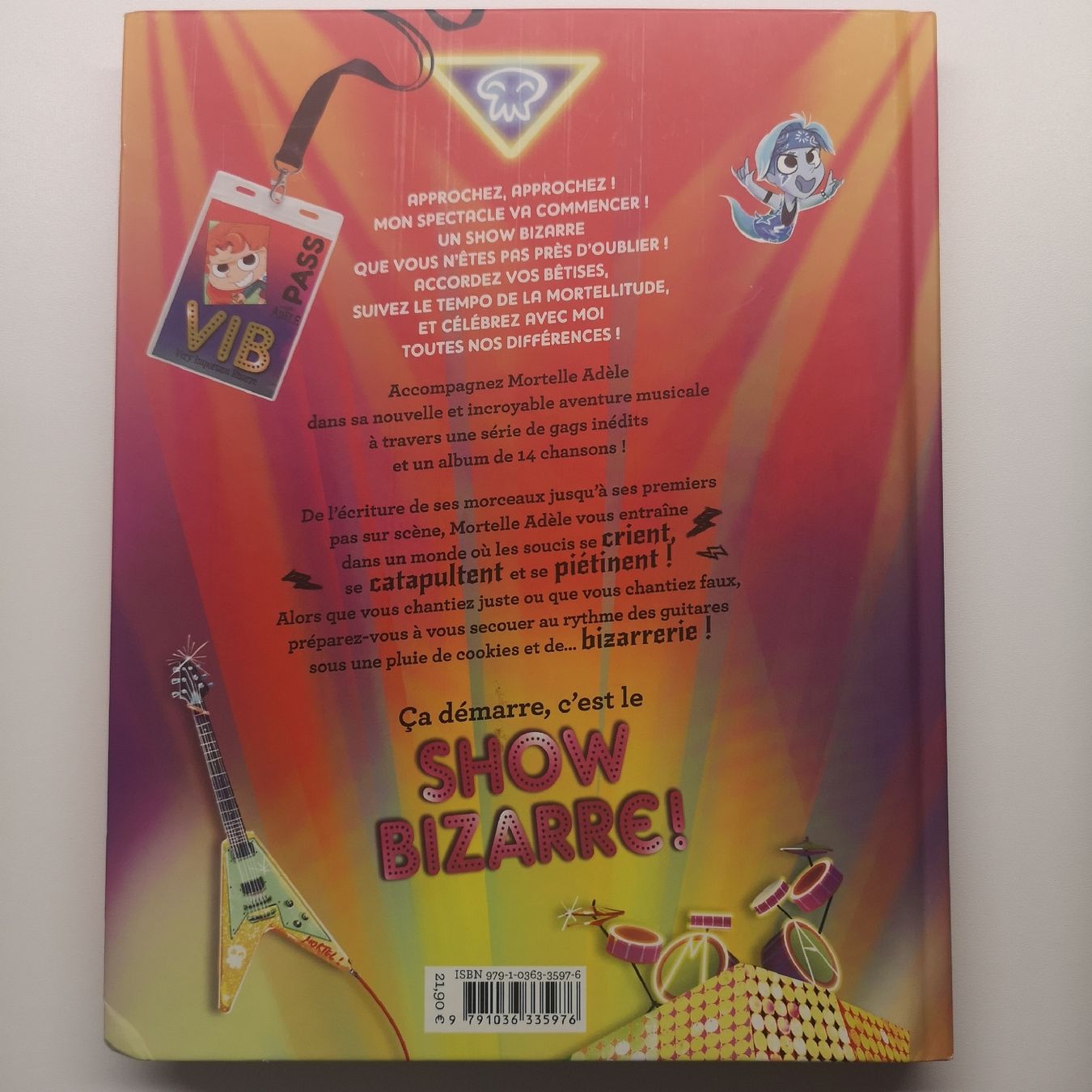 BD: Livre Mortelle Adèle, le show des bizzares – D'occasion à Cugy VD par pet_58l7 1