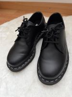 Dr. Martens AirWair Schwarz NEU GRÖSSE 38