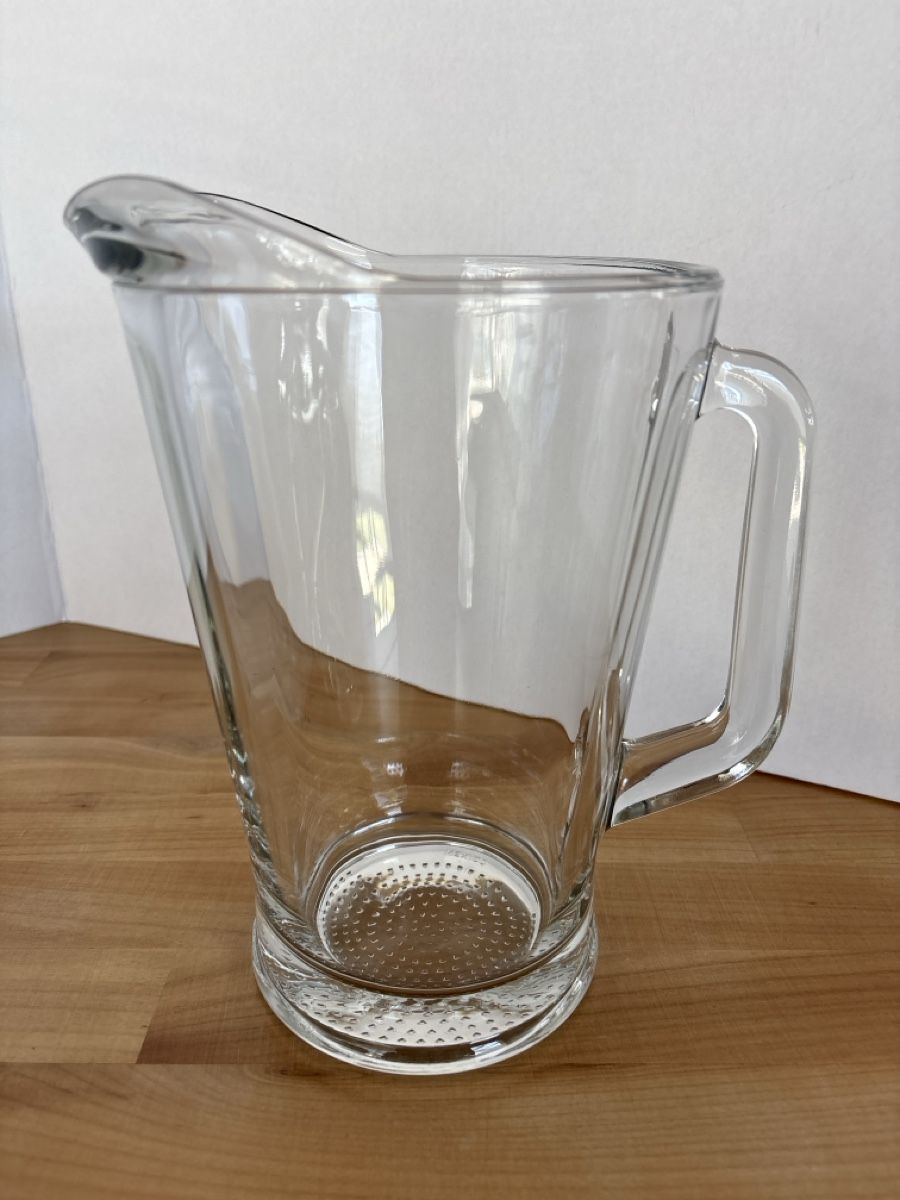 Caraffe: massiver 1.5 liter Glas Krug – Usato da Rümlang venduto da euqinom16