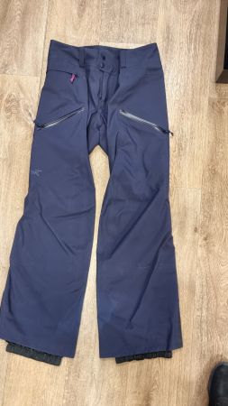 Arcteryx Skitourenhose Gore Tex Grösse M, Neu 599.--