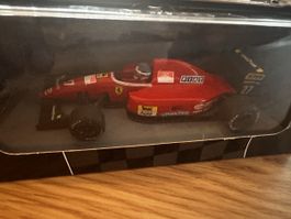 F1 Fahrzeug in OVP guter Zustand ab 9.-
