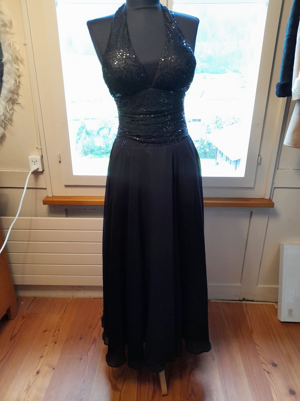 Vestiti: Kleid mit gepolstertem Oberteil. Seide/Baumwolle – Usato da Leuggelbach venduto da schmetterlings-fee