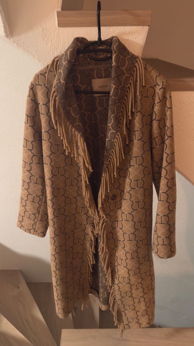 Twinset Cappotti: Trendiger Twinset Mantel aus Milano – Nuovo (secondo la descrizione) da Uster venduto da Cassy83 2