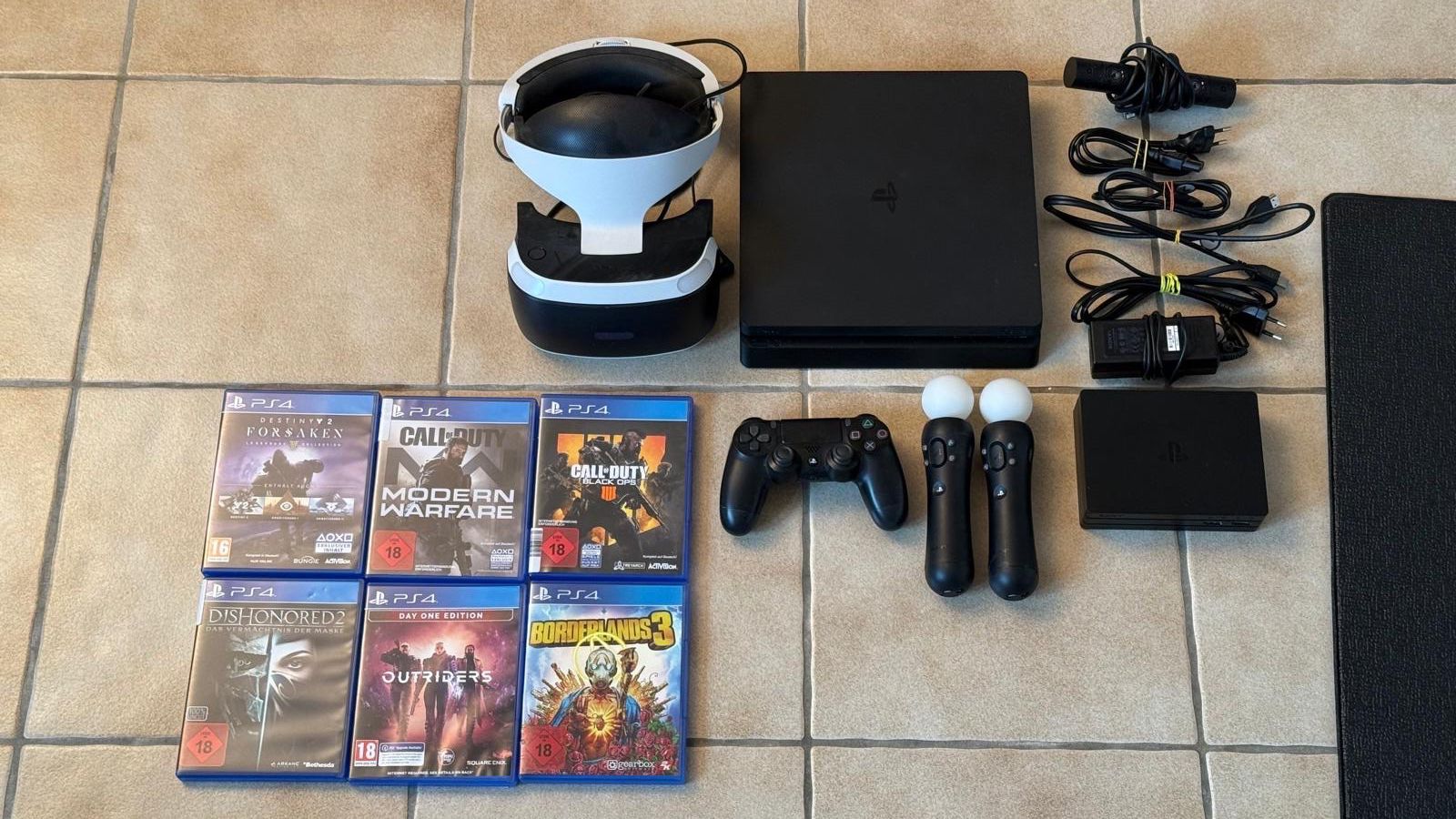 Sony Console: Playstation 4 inkl. 2 Controller / 8 Games / VR – Usato da Nürensdorf venduto da jan_8hzr