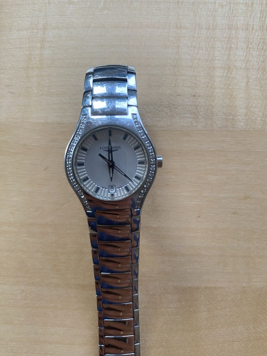 Longines Orologi: Longines Damenuhr mit Diamanten – Usato da Aarau venduto da tschitta03